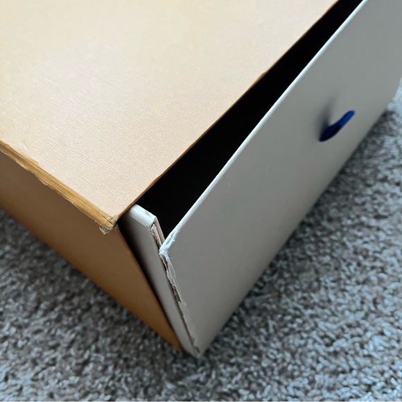 Louis Vuitton 👠 Monogram Cherie Pumps - Picture 2 of 16